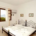 Ariti Seaside 4* ناوسا