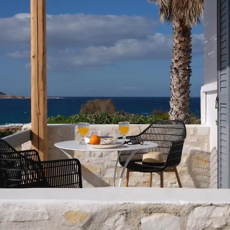 Ariti Seaside Ξενοδοχείο με διαμερίσματα 4*