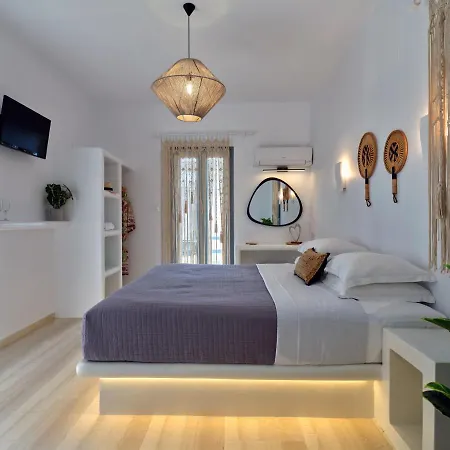 Ariti Seaside Naousa (Paros)