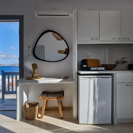 Ariti Seaside شقة فندقية ناوسا